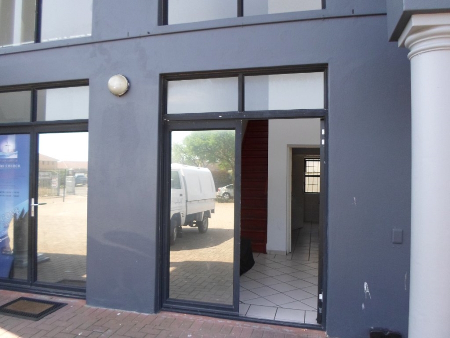 To Let commercial Property for Rent in Parklands Western Cape